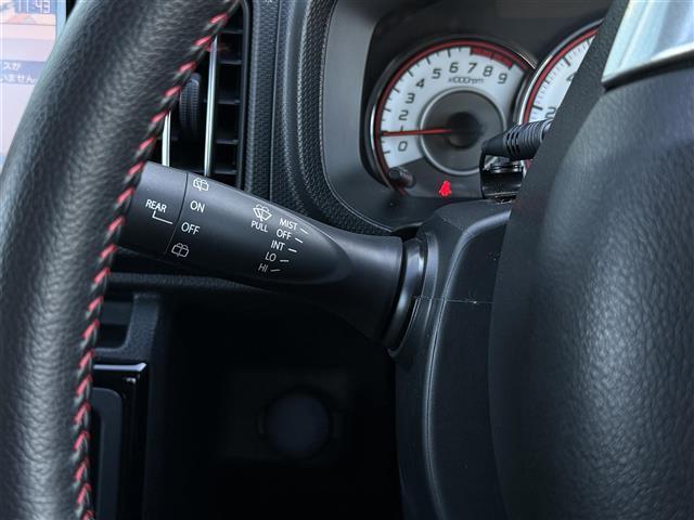 アルトワークス ベースグレード フルタイム4WD Sキー 地デジ TURBO ETC装備 メモリナビ VSA ブルートゥース キーフリ Wエアバック AUTOエアコン エアB パワステ ABS付 DVD再生 オートライト TV・ナビ(28枚目)