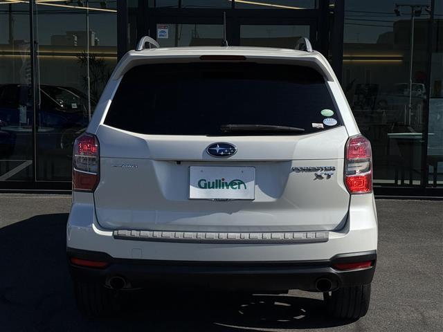 フォレスター 2.0XT アイサイト 衝突被害軽減装置 フルセグ地デジTV 車線逸脱警告 Bluetoothオーディオ アクセスキー パワ-シ-ト Wエアバッグ AAC ターボモデル 運転席エアバッグ メモリーナビ オートライト ABS(9枚目)