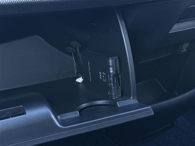 フリード フレックス　ジャストセレクション　法人ワンオーナー禁煙車　純正ナビ　Ｂｌｕｅｔｏｏｔｈ　ＤＶＤ再生機能　ワンセグＴＶ　バックカメラ　ＥＴＣ　パワースライドドア　キーレスキー（30枚目）