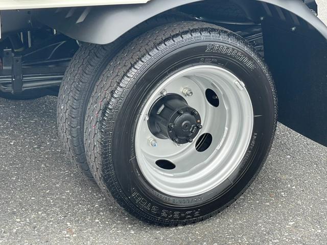 ダイナトラック ロングジャストロー　１．２５ｔ　超低床　ガソリン　６速ＡＴ　登録済未使用車　Ｇパッケージ　衝突軽減システム　ＬＥＤヘッドライト・フォグ　電動格納ミラー　キーレス　オートハイビーム　車線逸脱　Ｐセンサー　バックカメラ（28枚目）