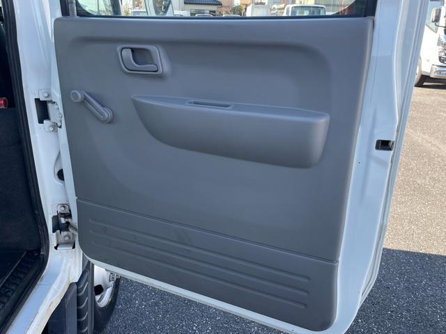 キャンター Ｗキャブロング全低床　１．５ｔ　全低床　Ｗキャブ　６速セミＡＴ　ナビＴＶ　ＥＴＣ　バックカメラ　キーレス　ドライブレコーダー前方　坂道発進補助　衝突軽減システム　車線逸脱　横滑り防止　リアヒーター（34枚目）
