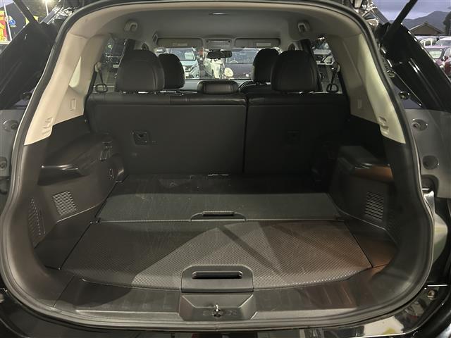 エクストレイル ２０Ｘ　社外ＳＤナビ　フルセグテレビ　ドラレコ前方　４ＷＤ　社外ＥＴＣ　シートヒーター前席　Ｂｌｕｅｔｏｏｔｈ接続　純正フロアマット　スマートキー　純正アルミ　横滑り防止装置　ＬＥＤヘッドライト　禁煙車（16枚目）