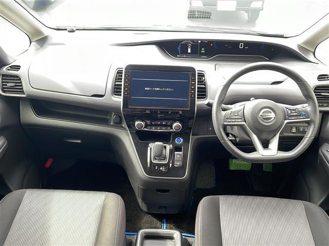 セレナ ｅ－パワー　ハイウェイスターＶ　純正１０インチナビ　フルセグ　ＤＶＤ再生　Ｂｌｕｅｔｏｏｔｈオーディオ　アラウンドビューモニター　後席１２．８インチモニター　プロパイロット　両側パワースライド　ＬＥＤヘッドライト　ＥＴＣ　禁煙車（3枚目）