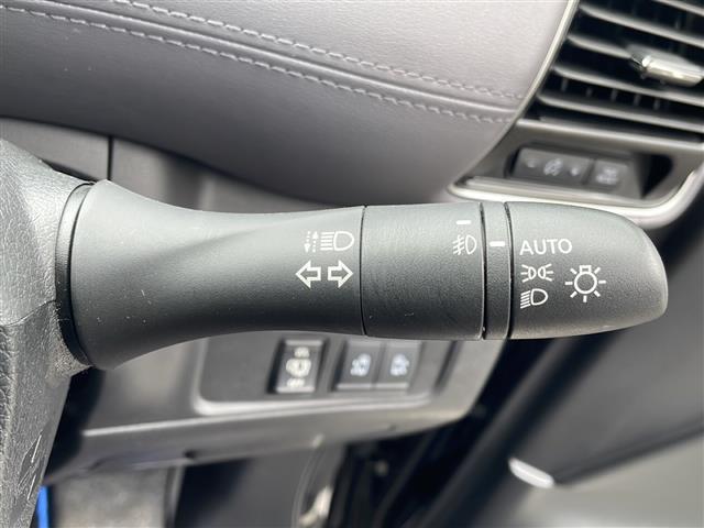 セレナ ｅ－パワー　ハイウェイスターＶ　純正１０インチナビ　フルセグ　ＤＶＤ再生　Ｂｌｕｅｔｏｏｔｈオーディオ　アラウンドビューモニター　後席１２．８インチモニター　プロパイロット　両側パワースライド　ＬＥＤヘッドライト　ＥＴＣ　禁煙車（28枚目）