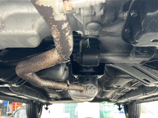 ミラココア ココアX 禁煙車 オーディオ オートエアコン アイドリングストップ ベンチシート CD スマートキー 純正フロアマット パワーステアリング パワーウィンドウ ABS ハロゲンライト 電動格納ミラー ドアバイザー(44枚目)