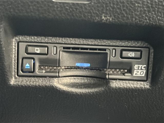 ノア S-Z 純正10.5インチディスプレイオーディオ トヨタセーフティセンス 両側パワースライドドア バックカメラ クリアランスソナー 禁煙車 7人乗り ETC LEDヘッドライト シートヒーター スマートキー(8枚目)