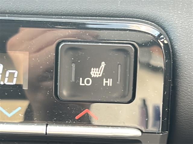 ノア S-Z 純正10.5インチディスプレイオーディオ トヨタセーフティセンス 両側パワースライドドア バックカメラ クリアランスソナー 禁煙車 7人乗り ETC LEDヘッドライト シートヒーター スマートキー(10枚目)