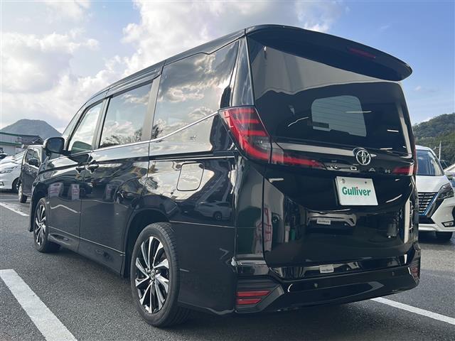 ノア S-Z 純正10.5インチディスプレイオーディオ トヨタセーフティセンス 両側パワースライドドア バックカメラ クリアランスソナー 禁煙車 7人乗り ETC LEDヘッドライト シートヒーター スマートキー(18枚目)