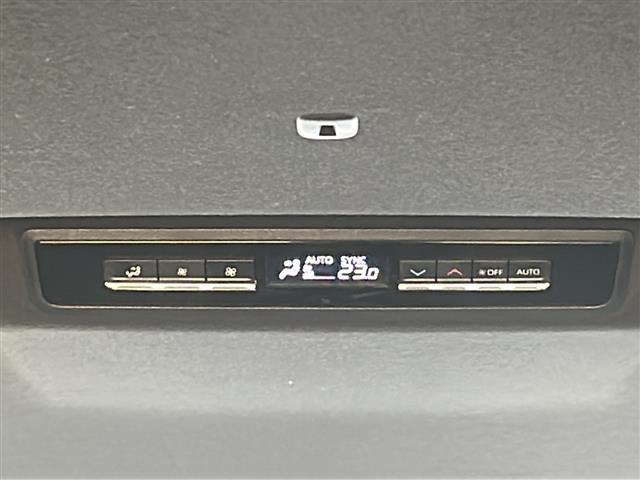 ノア S-Z 純正10.5インチディスプレイオーディオ トヨタセーフティセンス 両側パワースライドドア バックカメラ クリアランスソナー 禁煙車 7人乗り ETC LEDヘッドライト シートヒーター スマートキー(25枚目)