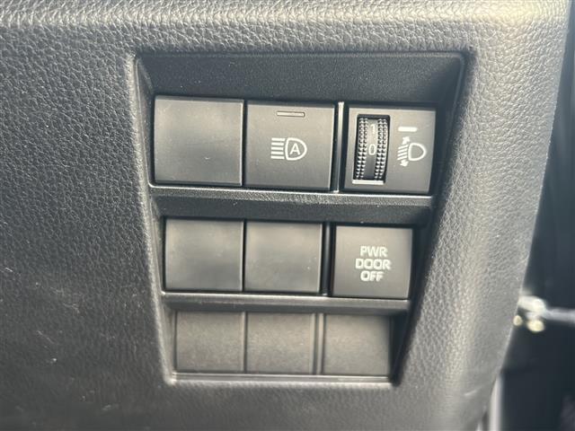 ノア S-Z 純正10.5インチディスプレイオーディオ トヨタセーフティセンス 両側パワースライドドア バックカメラ クリアランスソナー 禁煙車 7人乗り ETC LEDヘッドライト シートヒーター スマートキー(27枚目)