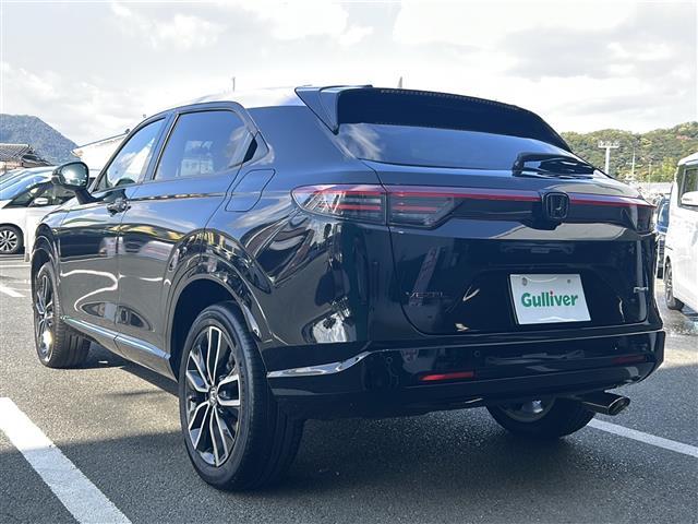 ヴェゼル e:HEV Z・PLaYパッケージ 純正9型インチナビ ホンダセンシング 全方位カメラ ガラスルーフ クリアランスソナー ETC2.0 4WD ブラインドスポットモニター 禁煙車 電動ドアリアゲート LEDヘッドライト パドルシフト(19枚目)