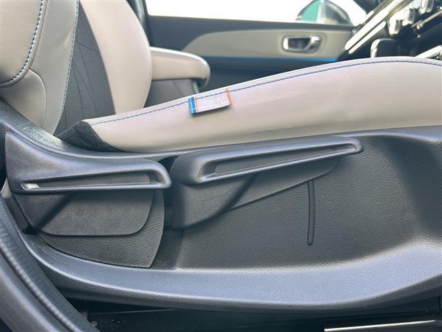 ヴェゼル e:HEV Z・PLaYパッケージ 純正9型インチナビ ホンダセンシング 全方位カメラ ガラスルーフ クリアランスソナー ETC2.0 4WD ブラインドスポットモニター 禁煙車 電動ドアリアゲート LEDヘッドライト パドルシフト(34枚目)