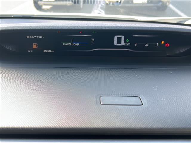 ステップワゴンスパーダ e:HEVスパーダ G・EX ホンダセンシング 純正ナビ 前後ドライブレコーダー バックカメラ 両側パワースライドドア LEDヘッドライト シートヒーター 純正16インチAW WAC ETC2.0 追従型クルーズコントロール レーンキープアシスト(6枚目)