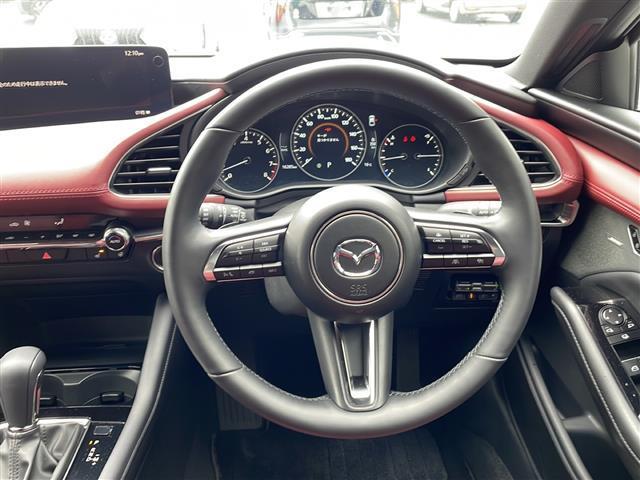 MAZDA3ファストバック 20S レトロスポーツエディション 純正メーカーナビ 全周囲カメラ Bluetoothオーディオ フルセグ USB接続 レーダークルーズ ブラインドスポットモニター ステアリングヒーター シートヒーター コーナーセンサー ドラレコ(21枚目)
