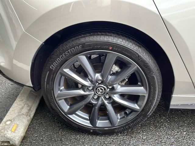 MAZDA3ファストバック 20S レトロスポーツエディション 純正メーカーナビ 全周囲カメラ Bluetoothオーディオ フルセグ USB接続 レーダークルーズ ブラインドスポットモニター ステアリングヒーター シートヒーター コーナーセンサー ドラレコ(66枚目)