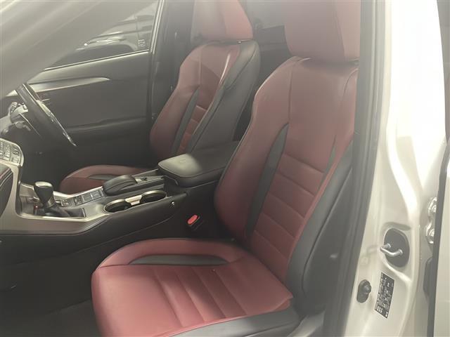 NX NX200t Fスポーツ サンルーフ 純正メーカーナビ バックカメラ プリクラッシュセーフティ レーダークルーズ 赤革シート シートヒーター ビルトインETC LEDヘッドライト クリアランスソナー ドライブレコーダー(22枚目)