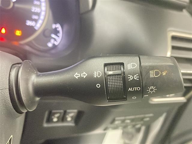 NX NX200t Fスポーツ サンルーフ 純正メーカーナビ バックカメラ プリクラッシュセーフティ レーダークルーズ 赤革シート シートヒーター ビルトインETC LEDヘッドライト クリアランスソナー ドライブレコーダー(38枚目)