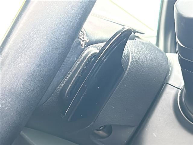 ヴェゼル ハイブリッドZ・ホンダセンシング 純正8インチナビ ホンダセンシング フルセグ バックカメラ クリアランスソナー 禁煙車 ルーフレール LEDヘッドライト レーダークルーズ パドルシフト ETC スマートキー 純正アルミ(30枚目)