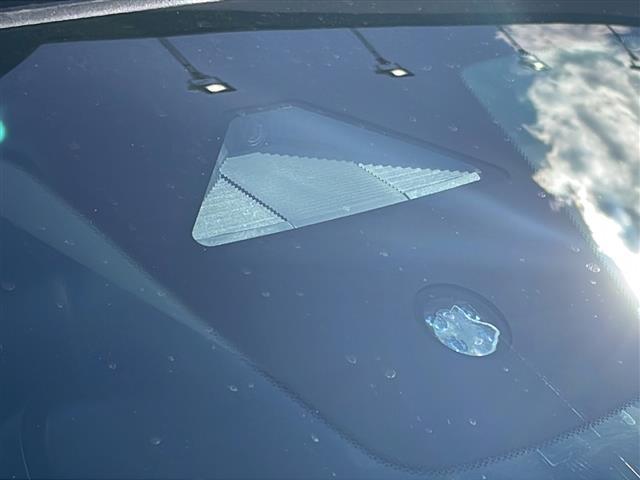 ＺＲ－Ｖ ｅ：ＨＥＶ　Ｚ　純正メモリナビ　パノラミックビューモニター　ＢＯＳＥサウンド　ホンダセンシング　アダプティブクルーズコントロール　ブラインドスポットモニター　シートヒーター　ステアリングヒーター　ビルトインＥＴＣ（6枚目）