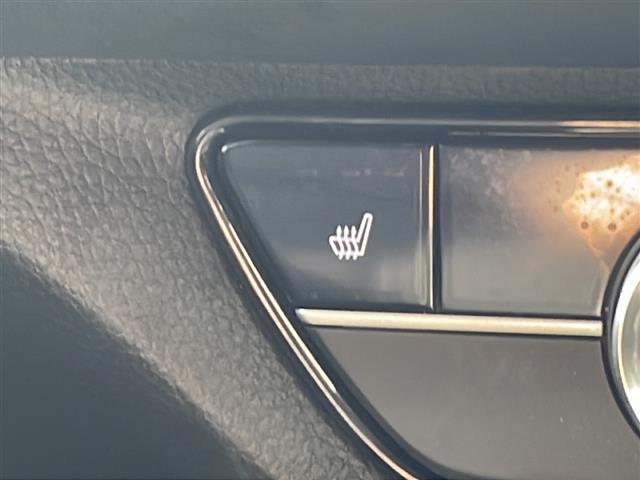 ＺＲ－Ｖ ｅ：ＨＥＶ　Ｚ　純正メモリナビ　パノラミックビューモニター　ＢＯＳＥサウンド　ホンダセンシング　アダプティブクルーズコントロール　ブラインドスポットモニター　シートヒーター　ステアリングヒーター　ビルトインＥＴＣ（12枚目）