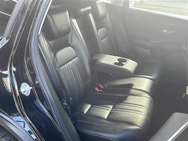 ＺＲ－Ｖ ｅ：ＨＥＶ　Ｚ　純正メモリナビ　パノラミックビューモニター　ＢＯＳＥサウンド　ホンダセンシング　アダプティブクルーズコントロール　ブラインドスポットモニター　シートヒーター　ステアリングヒーター　ビルトインＥＴＣ（15枚目）