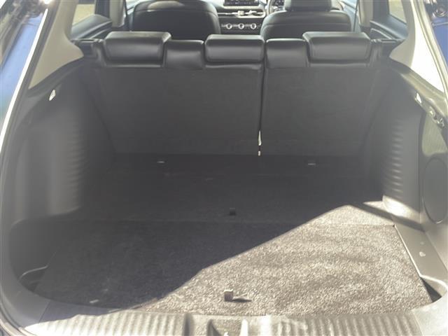 ＺＲ－Ｖ ｅ：ＨＥＶ　Ｚ　純正メモリナビ　パノラミックビューモニター　ＢＯＳＥサウンド　ホンダセンシング　アダプティブクルーズコントロール　ブラインドスポットモニター　シートヒーター　ステアリングヒーター　ビルトインＥＴＣ（16枚目）