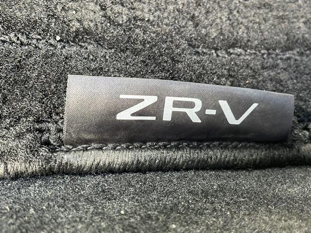 ＺＲ－Ｖ ｅ：ＨＥＶ　Ｚ　純正メモリナビ　パノラミックビューモニター　ＢＯＳＥサウンド　ホンダセンシング　アダプティブクルーズコントロール　ブラインドスポットモニター　シートヒーター　ステアリングヒーター　ビルトインＥＴＣ（42枚目）