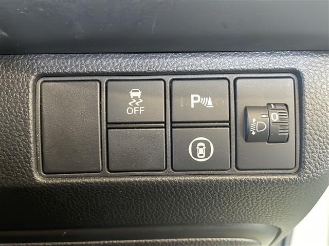 ヴェゼル e:HEV X 純正8インチナビ フルセグ Bluetoothオーディオ USB接続 DVD再生 バックカメラ レーダークルーズ コーナーセンサー ビルトインETC ヒルディセントコントロール LEDヘッドライト(8枚目)