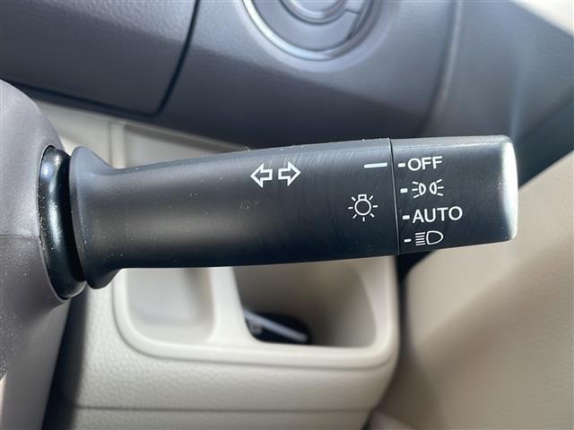 Ｎ－ＢＯＸ Ｇホンダセンシング　純正メモリナビ　ワンセグ　バックカメラ　アダプティブクルーズコントロール　レーンキープアシスト　スマートキー　プッシュスタート　ＬＥＤヘッドライト　ビルトインＥＴＣ　禁煙車　ステアリングスイッチ（13枚目）