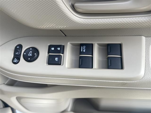 Ｎ－ＢＯＸ Ｇホンダセンシング　純正メモリナビ　ワンセグ　バックカメラ　アダプティブクルーズコントロール　レーンキープアシスト　スマートキー　プッシュスタート　ＬＥＤヘッドライト　ビルトインＥＴＣ　禁煙車　ステアリングスイッチ（27枚目）