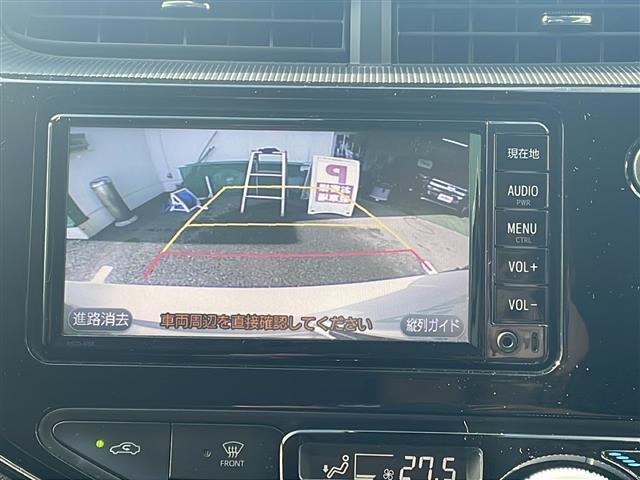 アクア Ｓスタイルブラック　純正メモリナビ　バックカメラ　トヨタセーフティセンス　プリクラッシュセーフティ　レーンキープアシスト　スマートキー　プッシュスタート　ＥＴＣ　禁煙車　オートエアコン　ドアバイザー　純正フロアマット（4枚目）