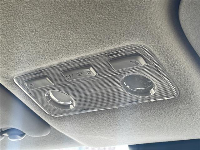 アクア Ｓスタイルブラック　純正メモリナビ　バックカメラ　トヨタセーフティセンス　プリクラッシュセーフティ　レーンキープアシスト　スマートキー　プッシュスタート　ＥＴＣ　禁煙車　オートエアコン　ドアバイザー　純正フロアマット（35枚目）