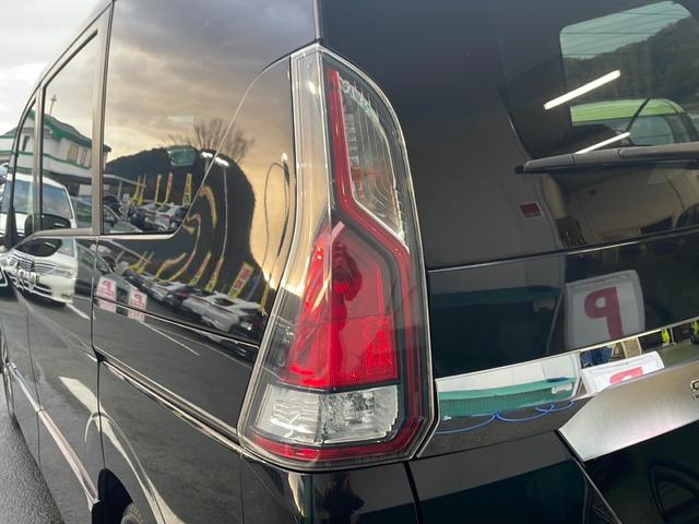 セレナ ハイウェイスター プロパイロットエディション 純正メモリナビ フルセグ Bluetoothオーディオ DVD再生 後席フリップダウンモニター プロパイロット エマージェンシーブレーキ 両側パワースライド LEDヘッドライト ビルトインETC(61枚目)