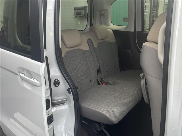 Ｎ－ＢＯＸ Ｌ　純正メモリナビ　Ｂｌｕｅｔｏｏｔｈオーディオ　フルセグ　ＤＶＤ再生　ＵＳＢ接続　バックカメラ　ホンダセンシング　アダプティブクルーズコントロール　ＬＥＤヘッドライト　ビルトインＥＴＣ　パワースライド（14枚目）