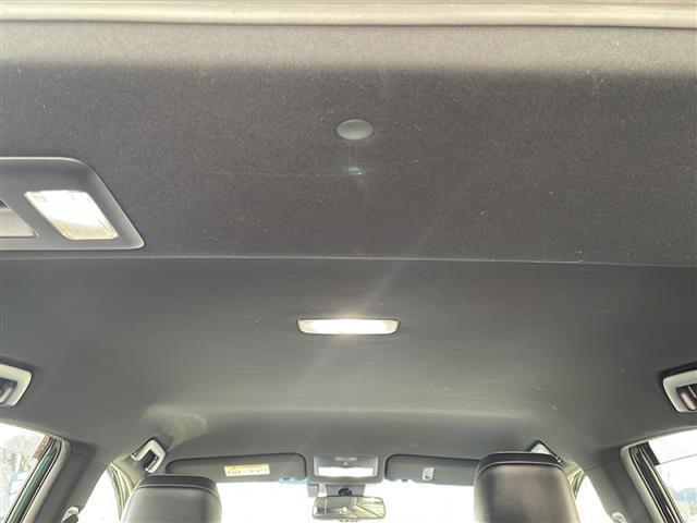 ハリアー プレミアム モデリスタエアロ アルパイン10インチナビ Bluetoothオーディオ DVD再生 フルセグ バックカメラ プリクラッシュセーフティ レーダークルーズ 電動リアゲート ビルトインETC 禁煙車(24枚目)