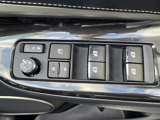 ハリアー プレミアム モデリスタエアロ アルパイン10インチナビ Bluetoothオーディオ DVD再生 フルセグ バックカメラ プリクラッシュセーフティ レーダークルーズ 電動リアゲート ビルトインETC 禁煙車(28枚目)