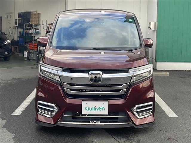 ステップワゴンスパーダ スパーダハイブリッド　Ｇ・ＥＸ　ホンダセンシング　純正９インチナビ　Ｂｌｕｅｔｏｏｔｈオーディオ　ＤＶＤ再生　ＨＤＭＩ　ＵＳＢ　マルチビューモニター　後席フリップダウンモニター　両側パワースライド　アダプティブクルーズコントロール　車高調　ＬＥＤ（18枚目）