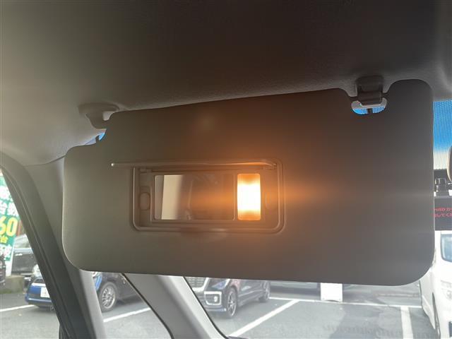 ステップワゴンスパーダ スパーダハイブリッド　Ｇ・ＥＸ　ホンダセンシング　純正９インチナビ　Ｂｌｕｅｔｏｏｔｈオーディオ　ＤＶＤ再生　ＨＤＭＩ　ＵＳＢ　マルチビューモニター　後席フリップダウンモニター　両側パワースライド　アダプティブクルーズコントロール　車高調　ＬＥＤ（41枚目）