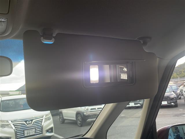 ステップワゴンスパーダ スパーダハイブリッド　Ｇ・ＥＸ　ホンダセンシング　純正９インチナビ　Ｂｌｕｅｔｏｏｔｈオーディオ　ＤＶＤ再生　ＨＤＭＩ　ＵＳＢ　マルチビューモニター　後席フリップダウンモニター　両側パワースライド　アダプティブクルーズコントロール　車高調　ＬＥＤ（42枚目）