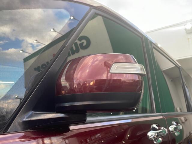 ステップワゴンスパーダ スパーダハイブリッド　Ｇ・ＥＸ　ホンダセンシング　純正９インチナビ　Ｂｌｕｅｔｏｏｔｈオーディオ　ＤＶＤ再生　ＨＤＭＩ　ＵＳＢ　マルチビューモニター　後席フリップダウンモニター　両側パワースライド　アダプティブクルーズコントロール　車高調　ＬＥＤ（60枚目）