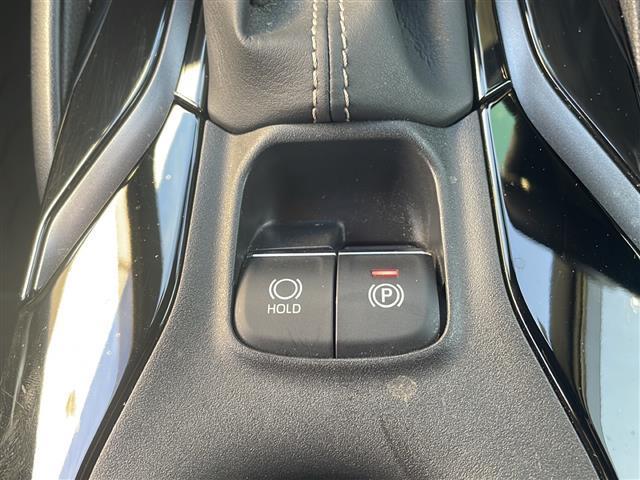 カローラツーリング ハイブリッド ダブルバイビー モデリスタエアロ 純正ディスプレイオーディオ ナビ フルセグ Bluetoothオーディオ DVD再生 レーダークルーズ LEDヘッドライト クリアランスソナー ビルトインETC スマートキー 禁煙車(11枚目)