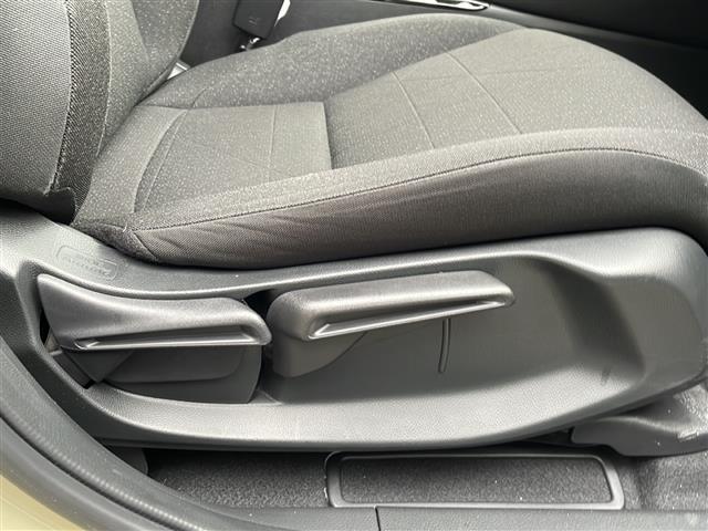 ヴェゼル ｅ：ＨＥＶ　Ｘ　純正９インチナビ　Ｂｌｕｅｔｏｏｔｈオーディオ　フルセグ　ＵＳＢ接続　バックカメラ　アダプティブクルーズコントロール　ビルトインＥＴＣ　コーナーセンサー　パドルシフト　ＬＥＤヘッドライト　禁煙車（31枚目）