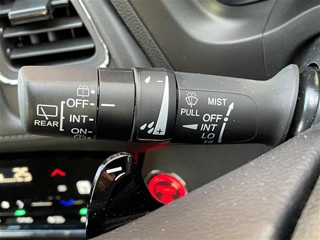 ヴェゼル ハイブリッドX・ホンダセンシング 4WD・ワンオーナー・寒冷地仕様・ギャザーズインターナビ8インチ・Bluetooth・DVD・CD・TV・USB・HDMI・アップルカープレイ・アダプティブクルーズコントロール・シートヒーター(13枚目)