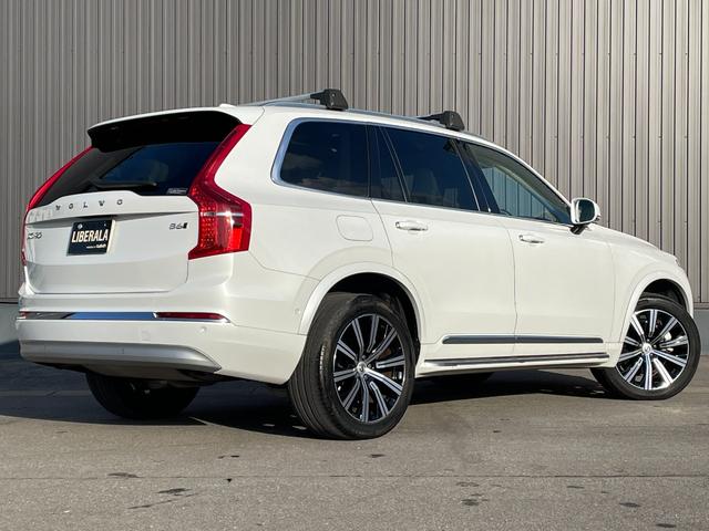 ＸＣ９０ Ｂ６　ＡＷＤ　インスクリプション　純正ナビ　Ａｐｐｌｙ　Ｃａｒｐｌａｙ　Ｂｏｗｅｒｓ　＆　Ｗｉｌｋｉｎｓスピーカー　ブロンドレザーシート　ステアリングヒーター　全席シートヒーター　前席ベンチレーション　前後ドラレコ　全方位カメラ（6枚目）