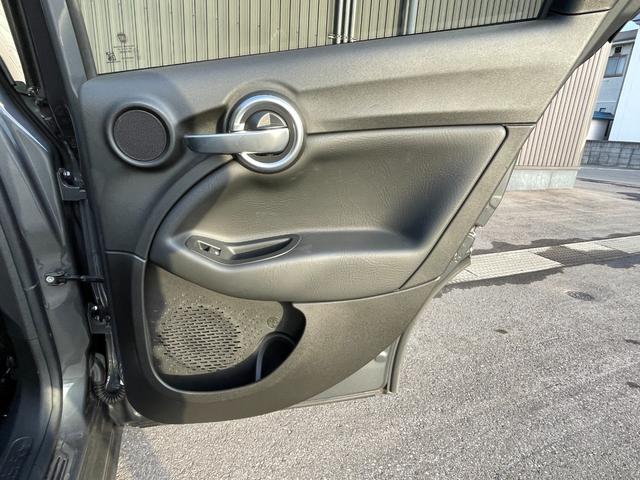 500X ポップスタープラス レーダークルーズコントロール ブラインドスポットモニター パドルシフト バックカメラ ドライブレコーダー ETC Bluetooth 純正アルミホイール 純正フロアマット 前席シートヒーター(54枚目)