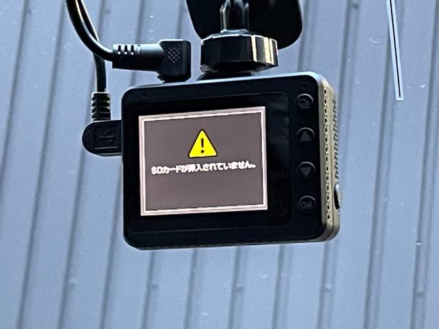 ジープ・チェロキー トレイルホーク　純正ナビ　バックカメラ　前席パワーシート　前後ドライブレコーダー　電動リアゲート　ブラインドスポットモニター　パドルシフト　レーダークルーズコントロール　ＥＴＣ　４ＷＤ　レーンキープアシスト（48枚目）