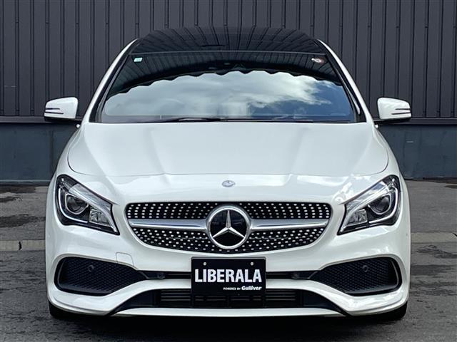 ◆ＬＩＢＥＲＡＬＡは、輸入車選びの新たなスタイルを提案するインポート・セレクト・ブランドです。オーナー様となる方がクルマから直接感じる感性を第一にした、最良の一台との出会いをコーディネートいたします。