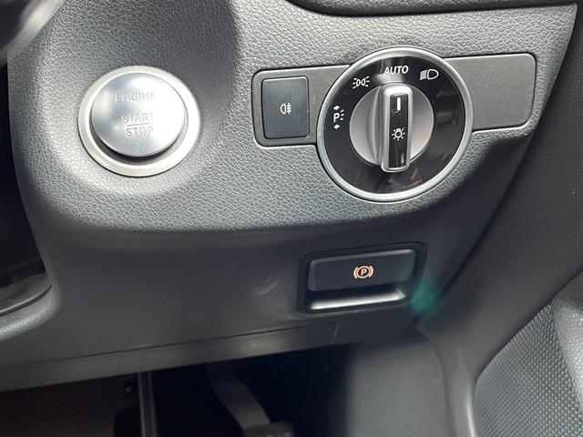 ◆ＬＩＢＥＲＡＬＡは、輸入車選びの新たなスタイルを提案するインポート・セレクト・ブランドです。オーナー様となる方がクルマから直接感じる感性を第一にした、最良の一台との出会いをコーディネートいたします。