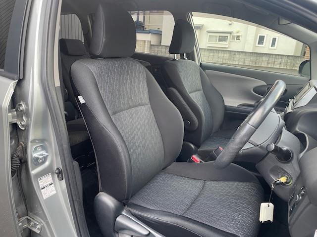 ウィッシュ １．８Ｘ　ＨＩＤセレクション　４ＷＤ・特別仕様車・ワンオーナー・純正ナビ・ワンセグＴＶ・ＥＴＣ・寒冷地仕様・電動格納ドアミラー・フロントヒーター・リアヒーター・バックカメラ・エンジンスターター・センターデフロック（2枚目）