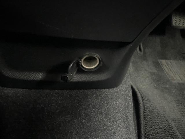 ウィッシュ １．８Ｘ　ＨＩＤセレクション　４ＷＤ・特別仕様車・ワンオーナー・純正ナビ・ワンセグＴＶ・ＥＴＣ・寒冷地仕様・電動格納ドアミラー・フロントヒーター・リアヒーター・バックカメラ・エンジンスターター・センターデフロック（21枚目）